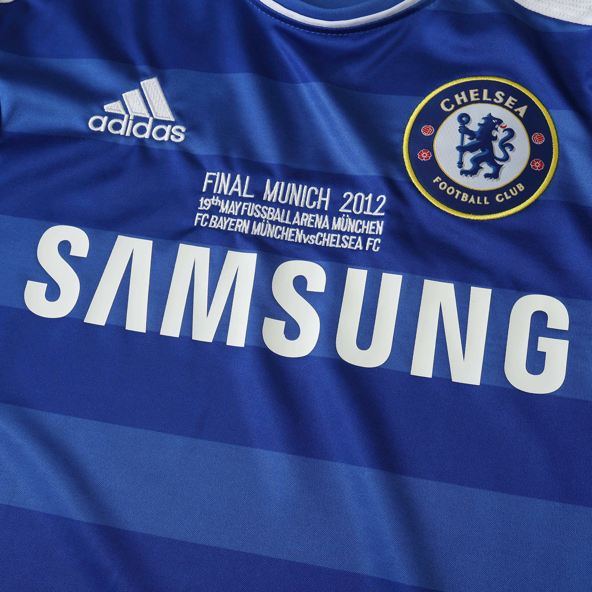 Camisola Chelsea 2011/2012 Final Champions League - Lampard 8 - Versão adepto 7