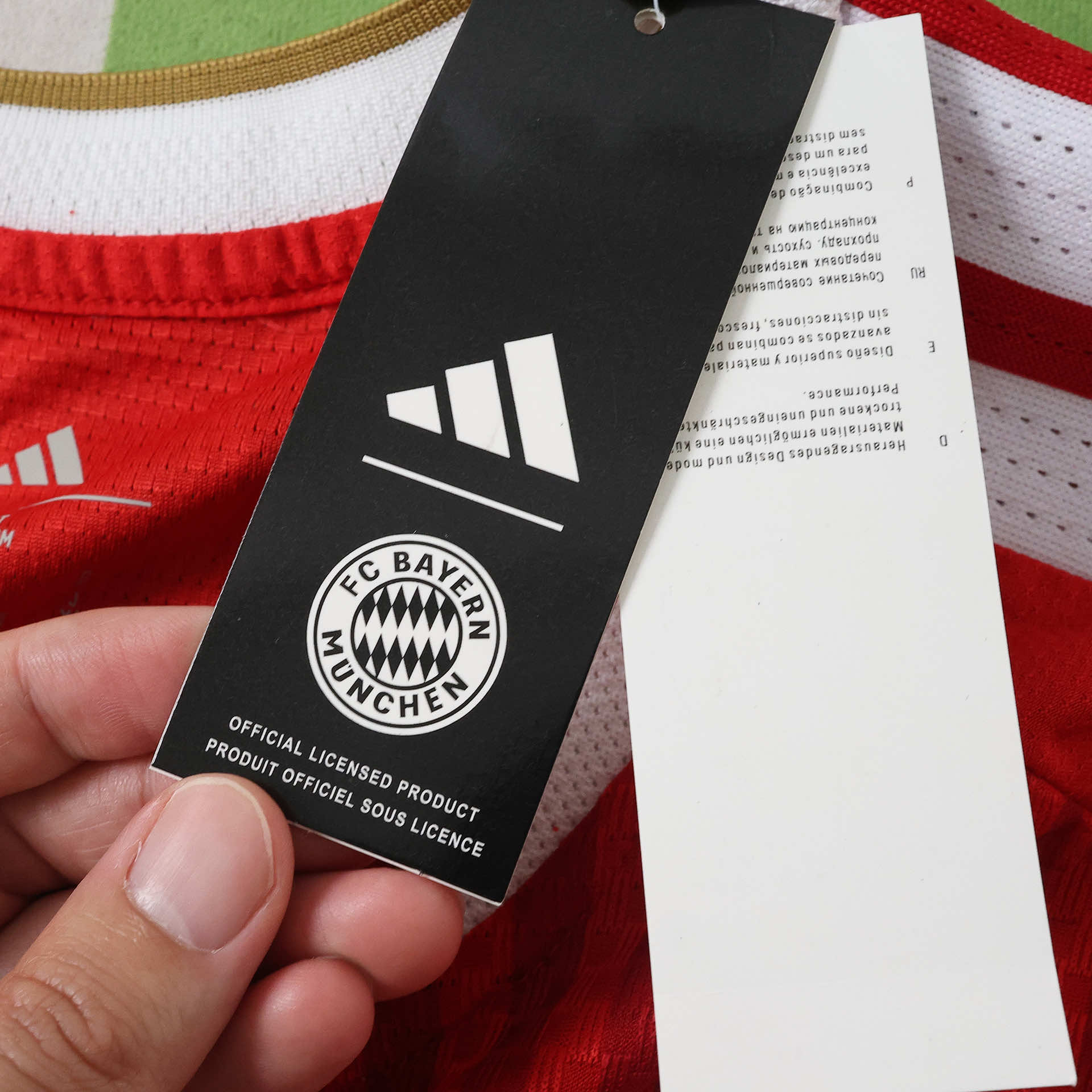 Camisola Principal Bayern Munique 26/27 - Versão jogador 7
