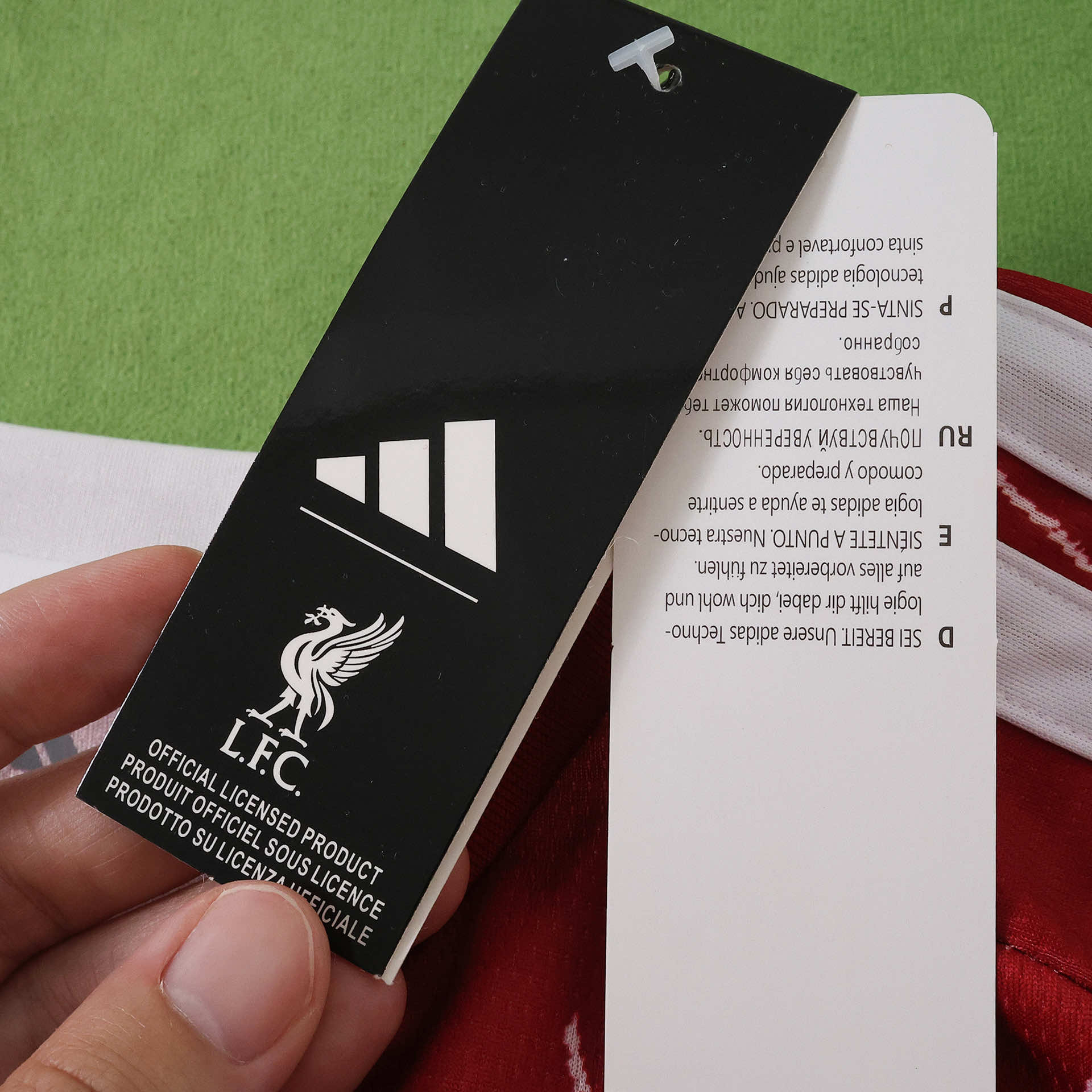 Camisola principal Liverpool 26/27 - Versão Adepto 11