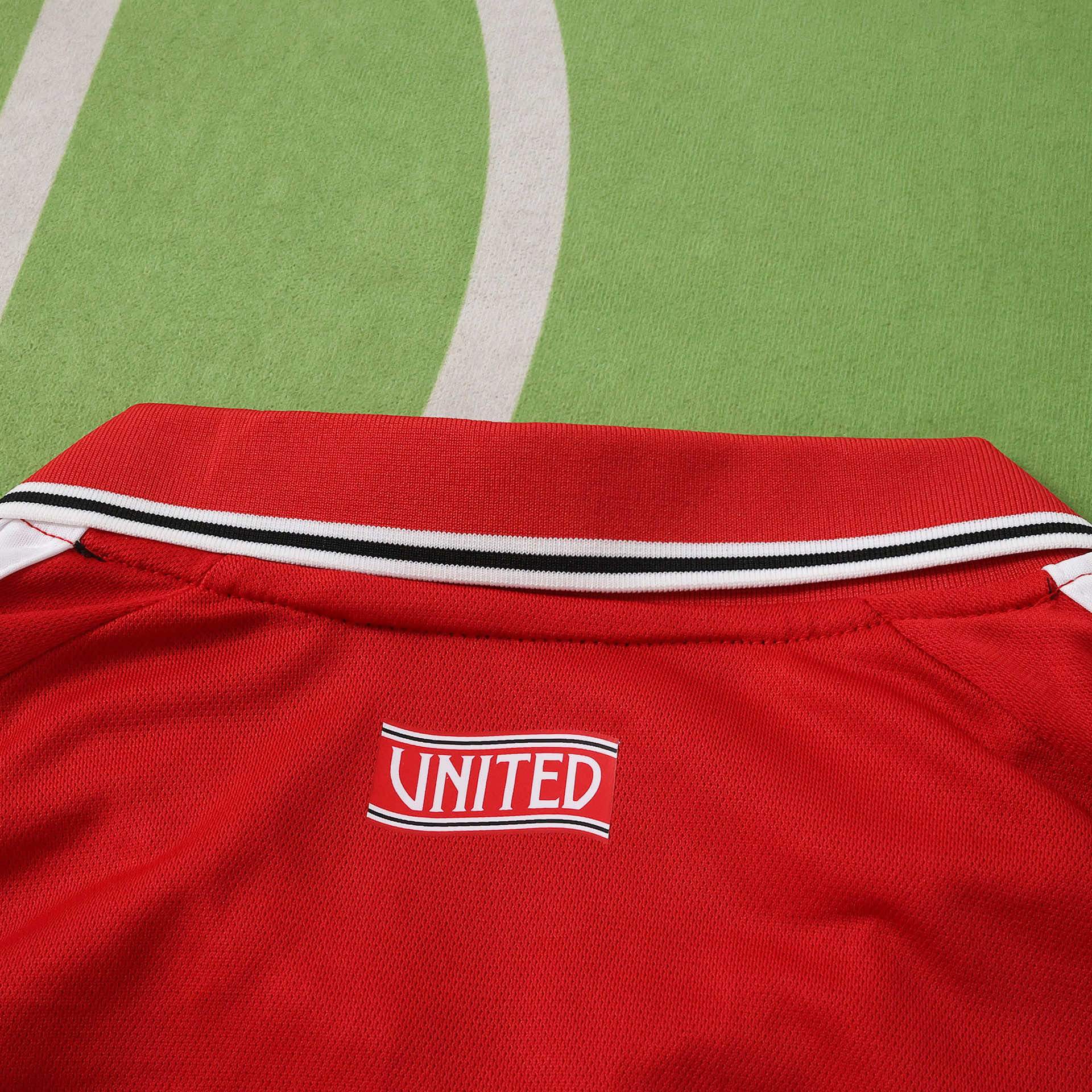 Camisola principal Manchester United 26/27 - Versão Adepto 10