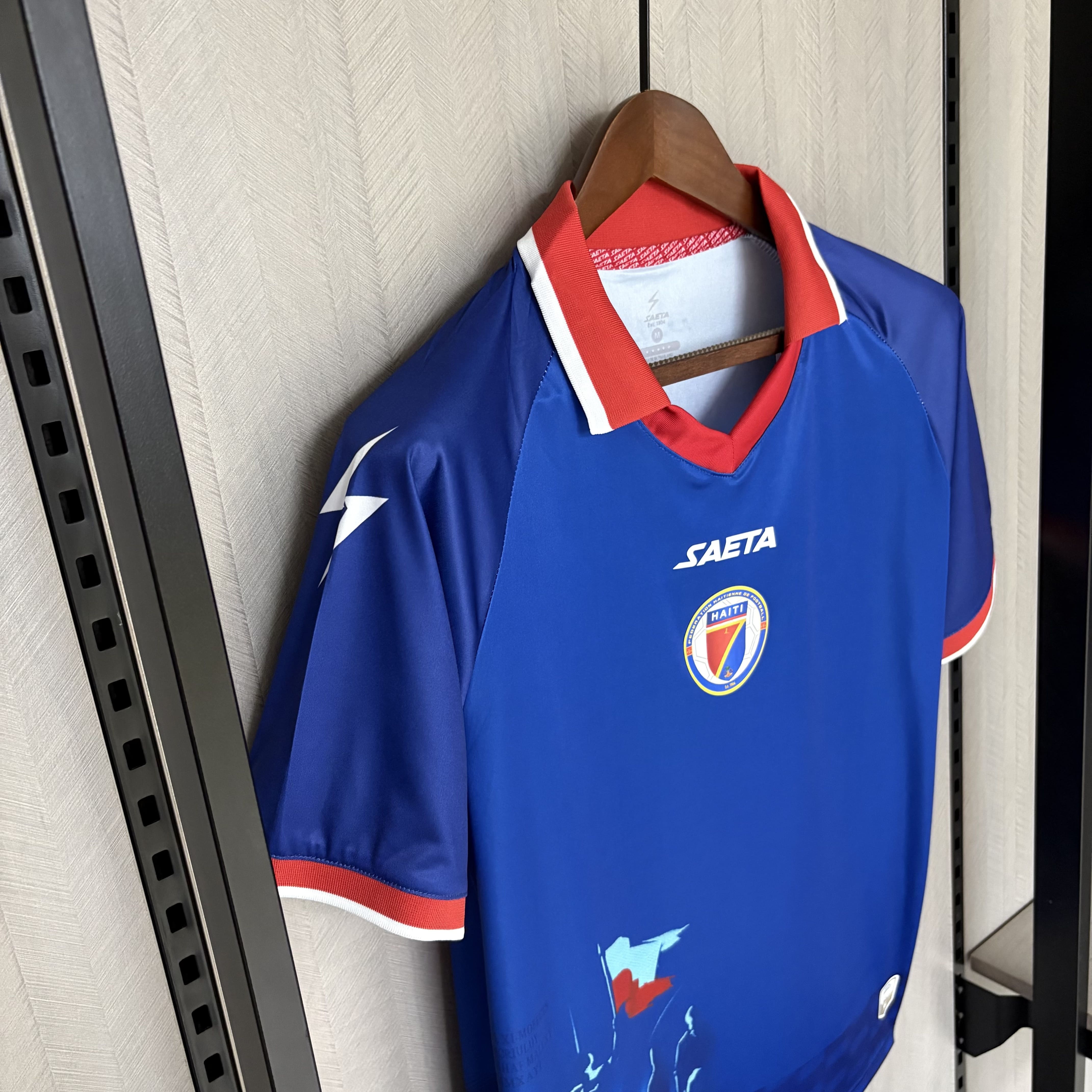 Camisola Principal Haiti Mundial 2026 - Versão adepto 7