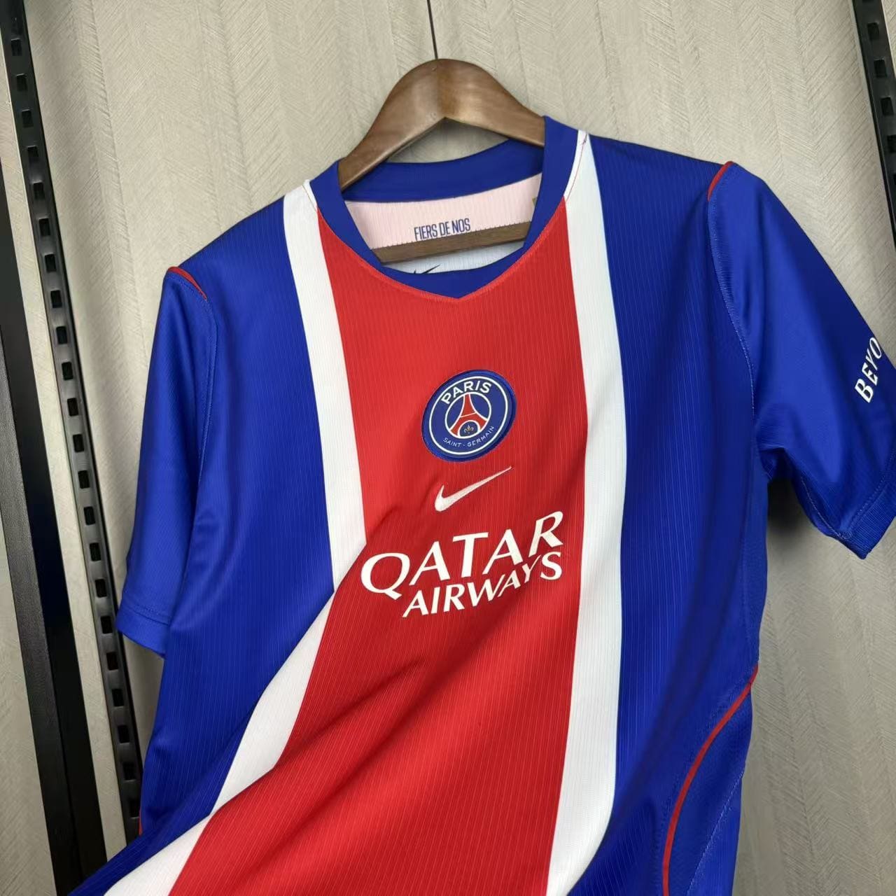 Camisola principal PSG 26/27 Versão Adepto 5