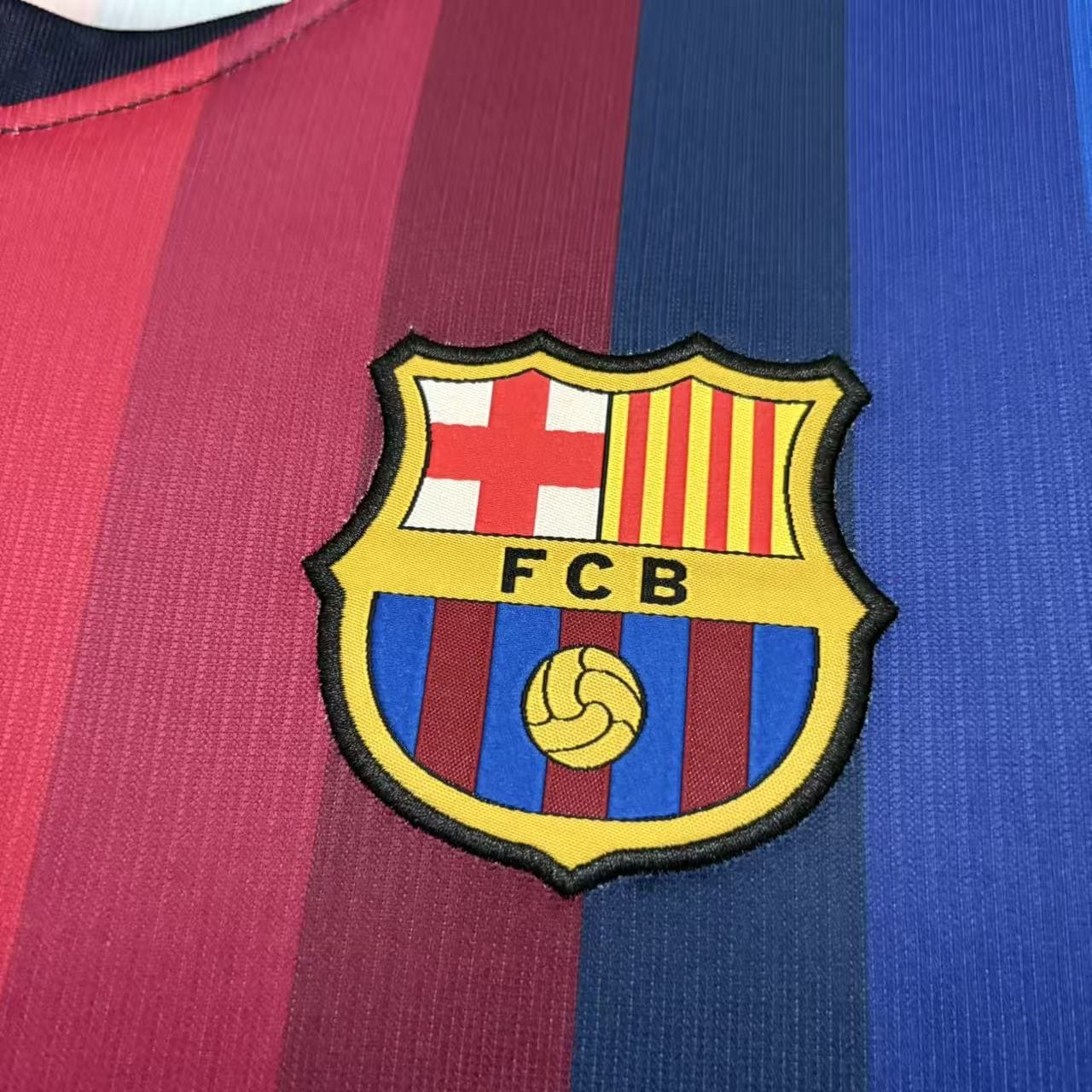 Camisola Principal Barcelona 26/27 - Versão Adepto 4
