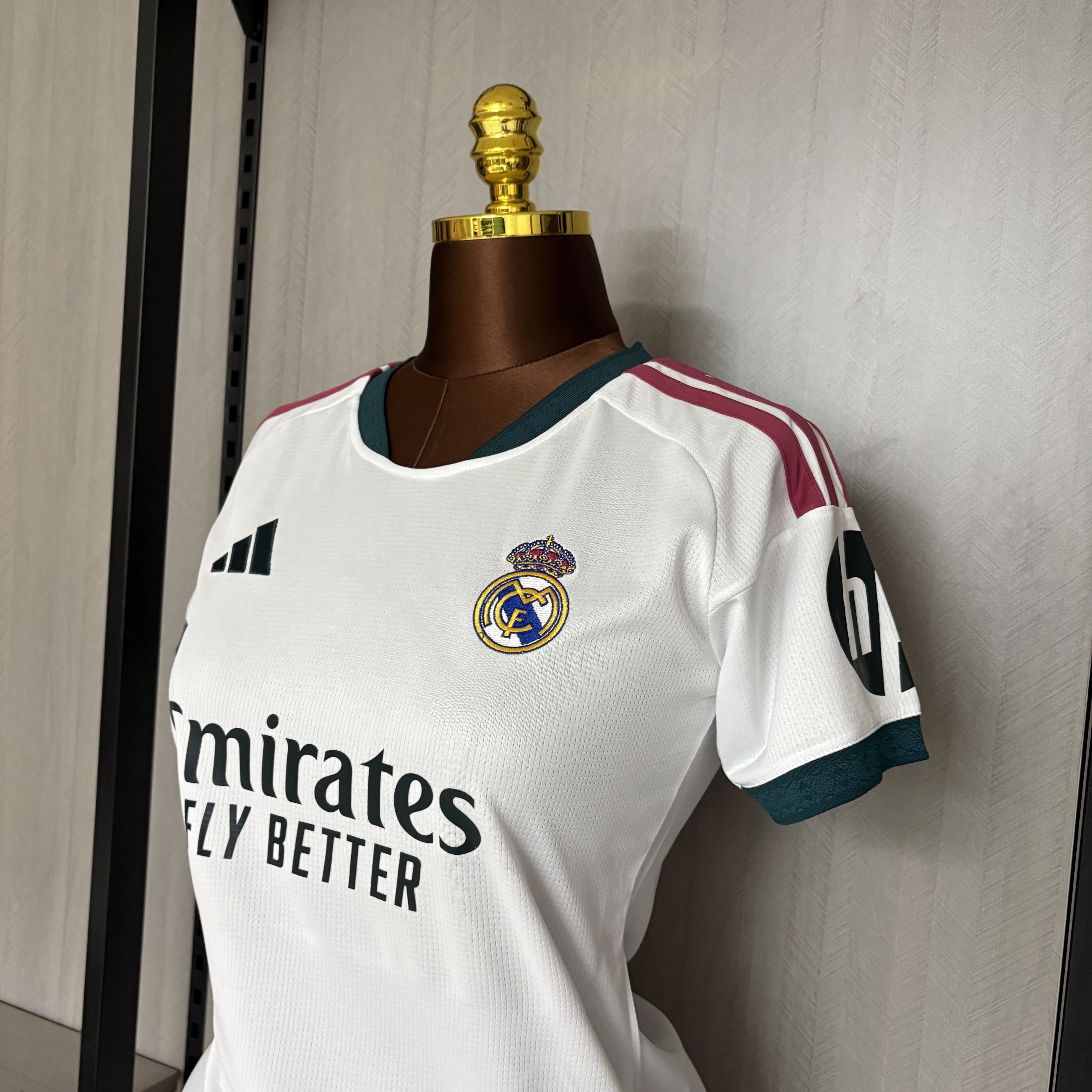 Camisola Principal Real Madrid 26/27 - Versão feminina 7