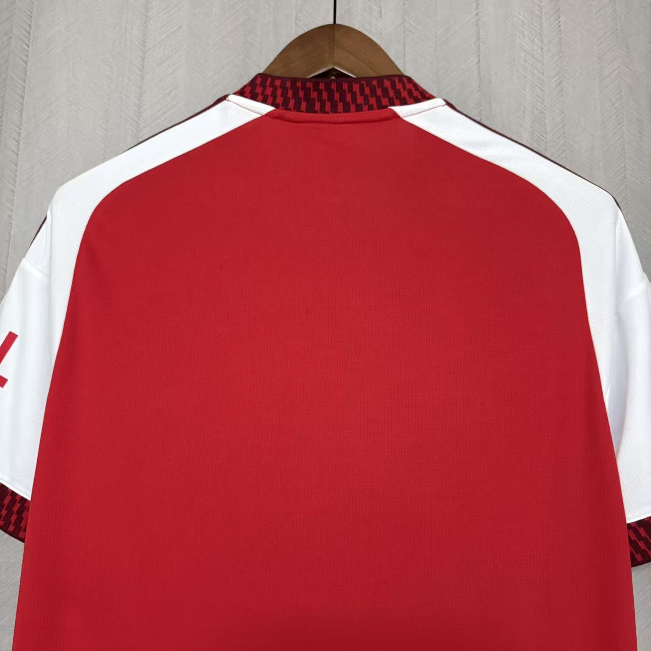 Camisola Principal Arsenal 26/27 - Versão Adepto 8