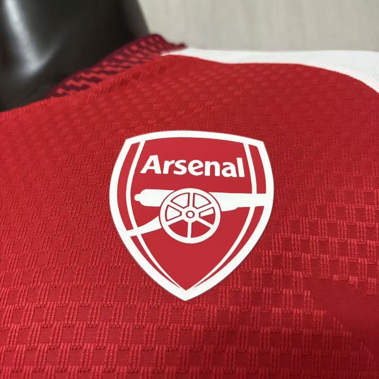 Camisola Principal Arsenal 26/27 - Versão Jogador 4