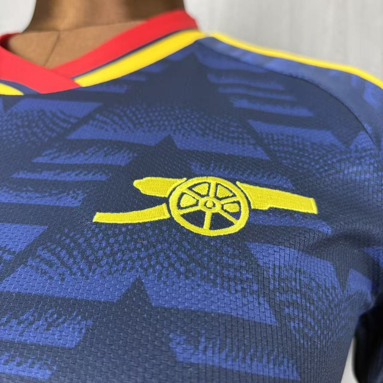 Camisola alternativa Arsenal 26/27 - Versão feminina 4