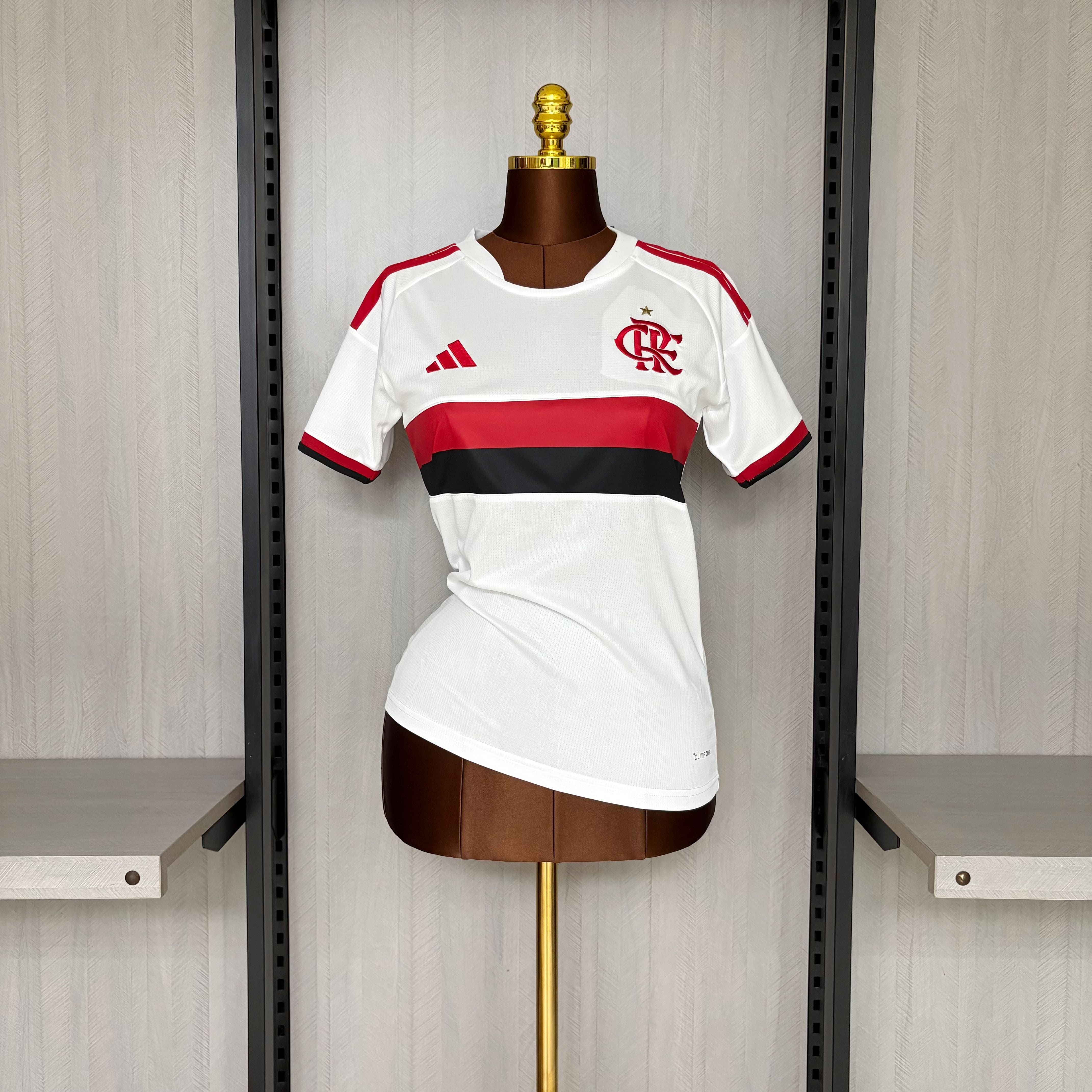 Camisola alternativa Flamengo 2026/2027 - Versão feminina 1