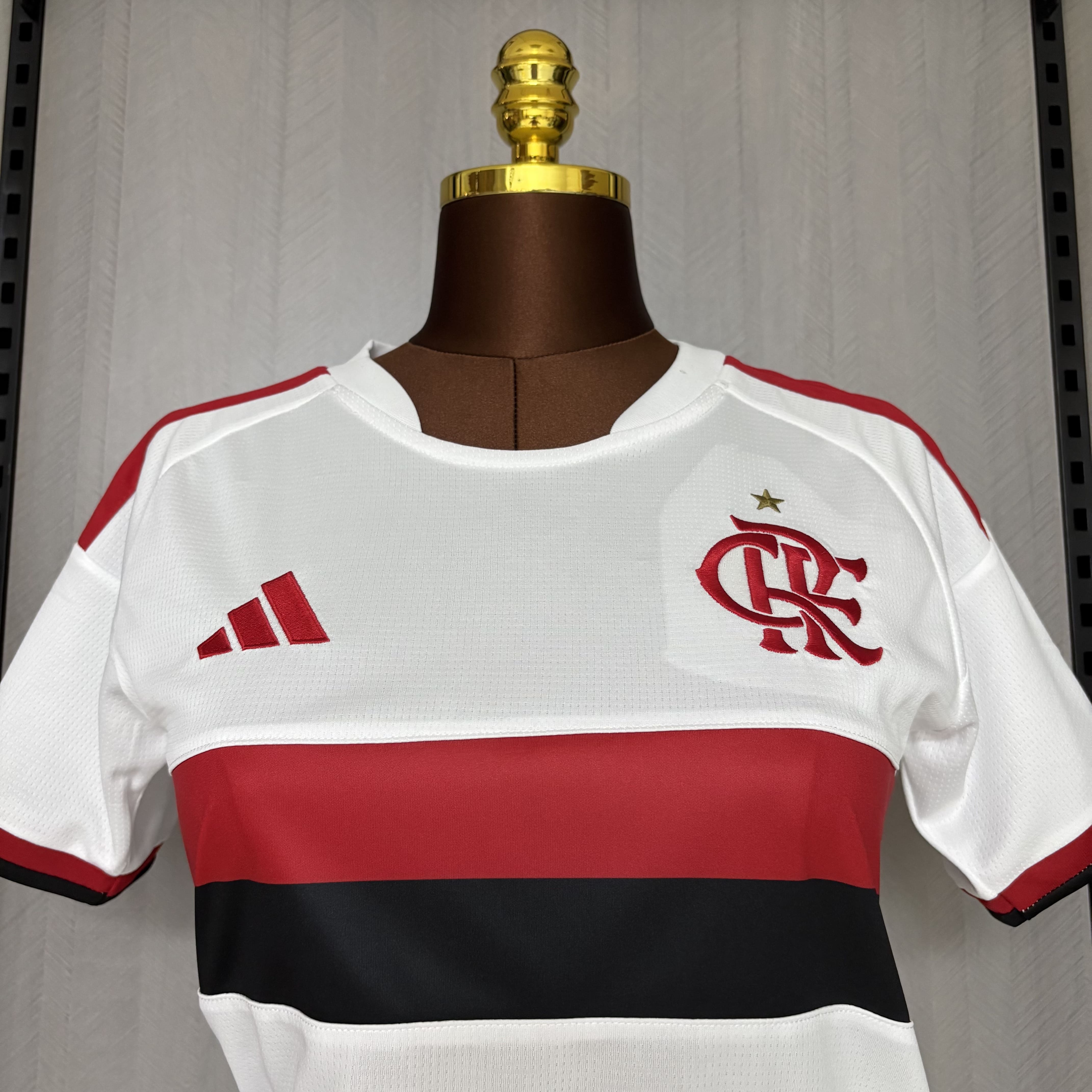 Camisola alternativa Flamengo 2026/2027 - Versão feminina 6