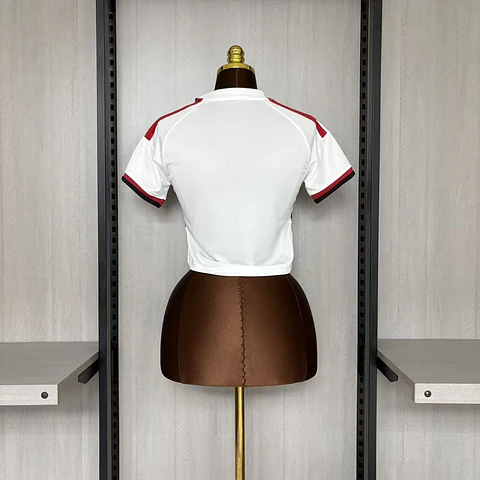 Camisola alternativa Flamengo 2026/2027 - Versão feminina Modelo curto