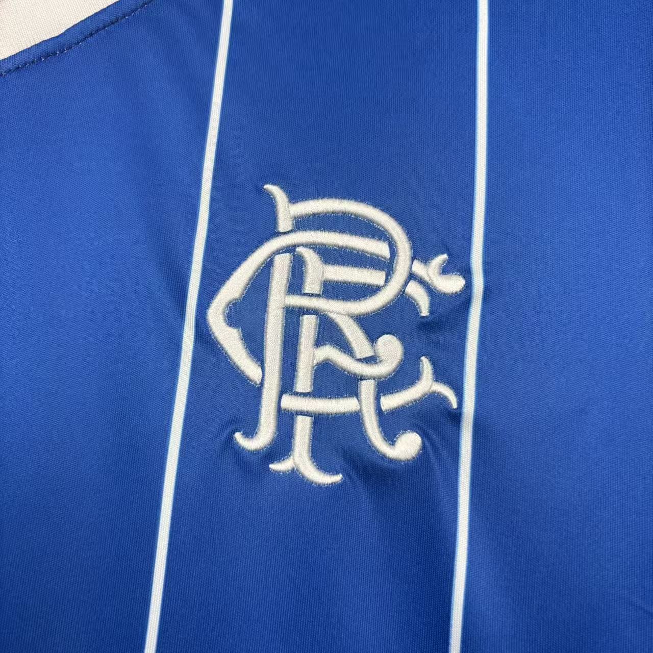 Camisola principal Rangers 26/27 Versão adepto 3