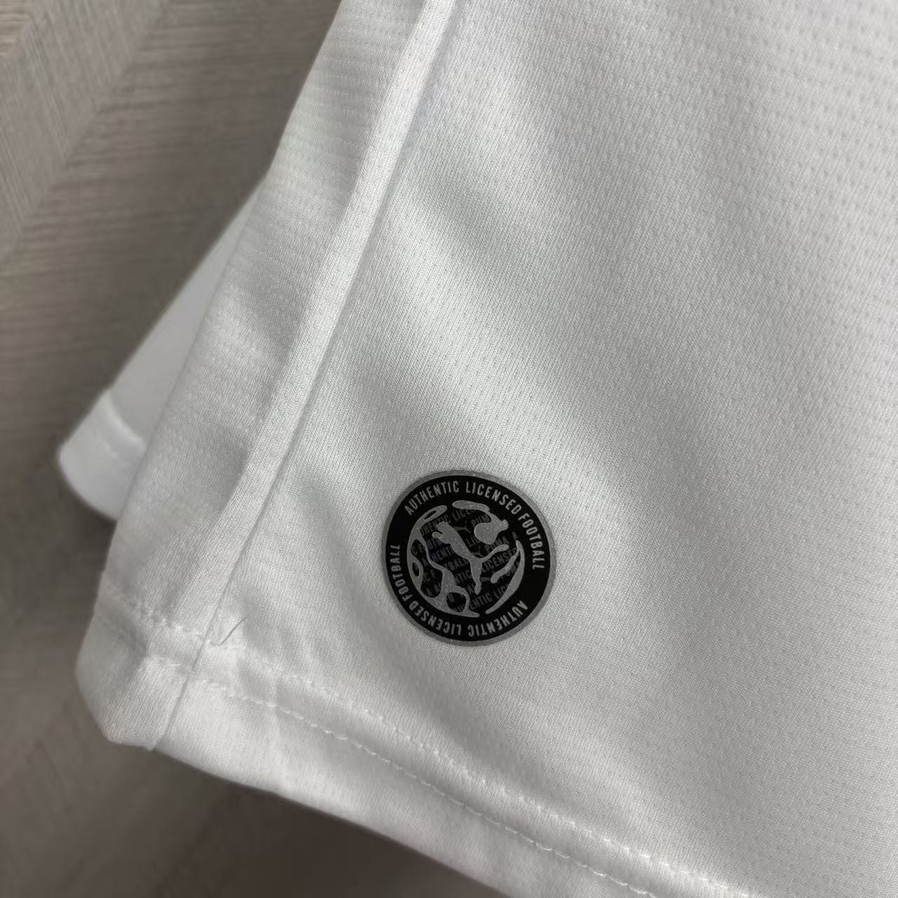 Camisola principal Marselha 26/27 Versão adepto 10