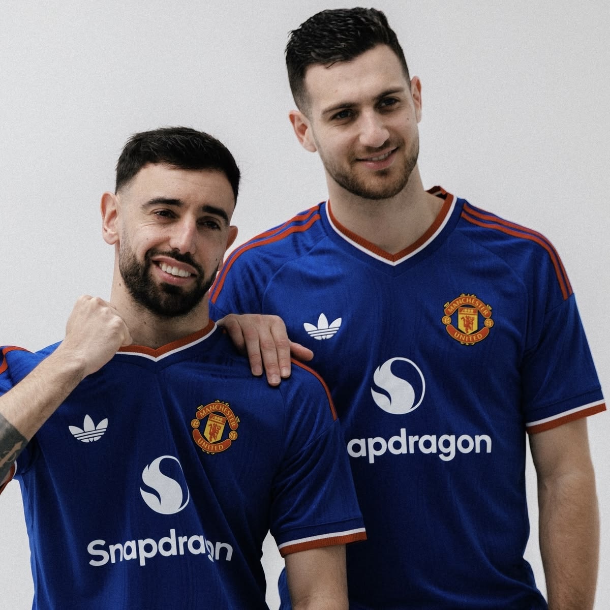 Camisola alternativa Manchester United 26/27 - Versão Adepto 2