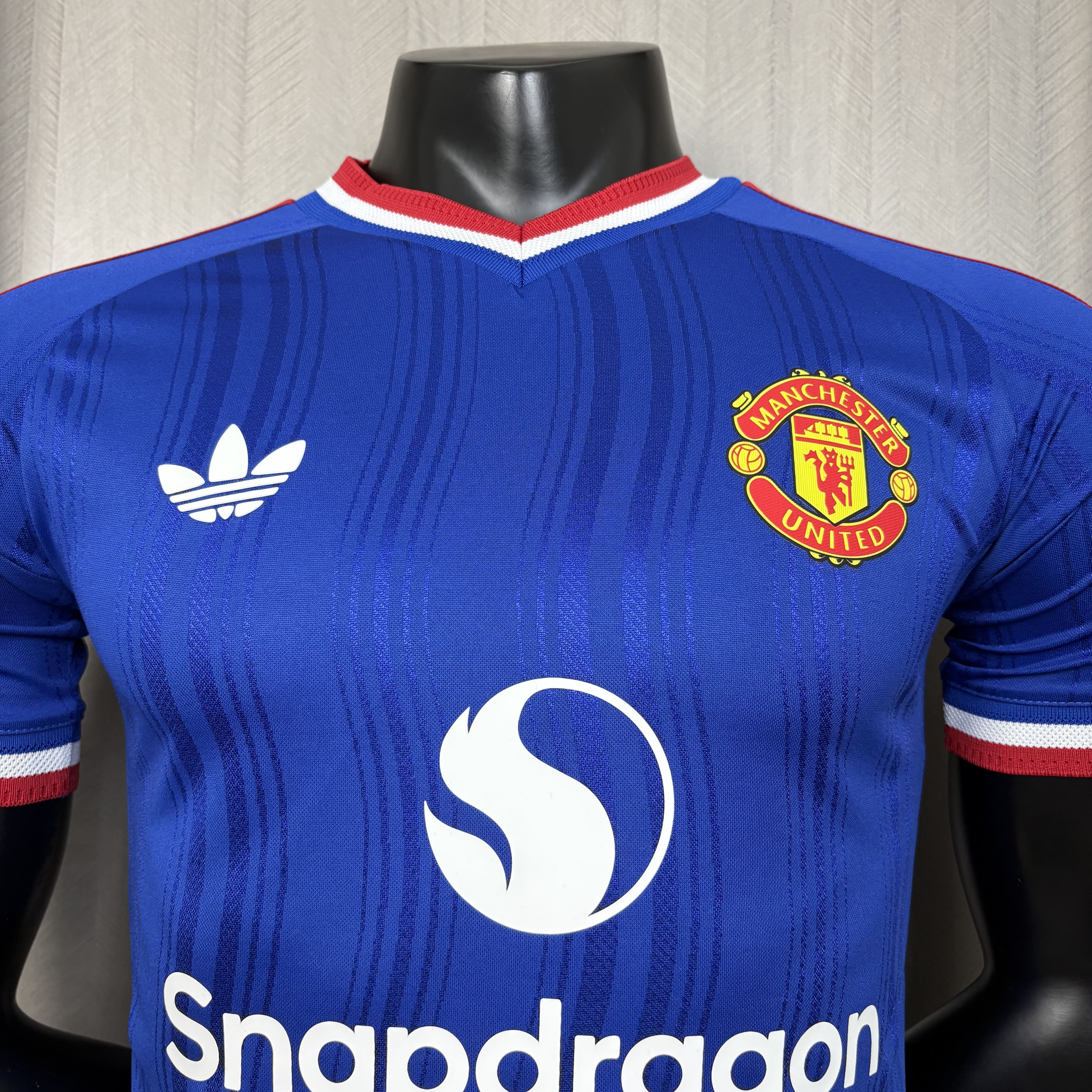 Camisola alternativa Manchester United 26/27 - Versão jogador 7
