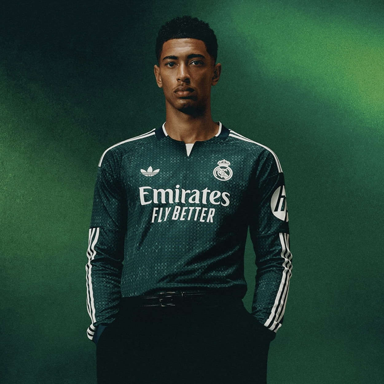 Camisola alternativa Real Madrid 26/27 - Bellingham 5 4