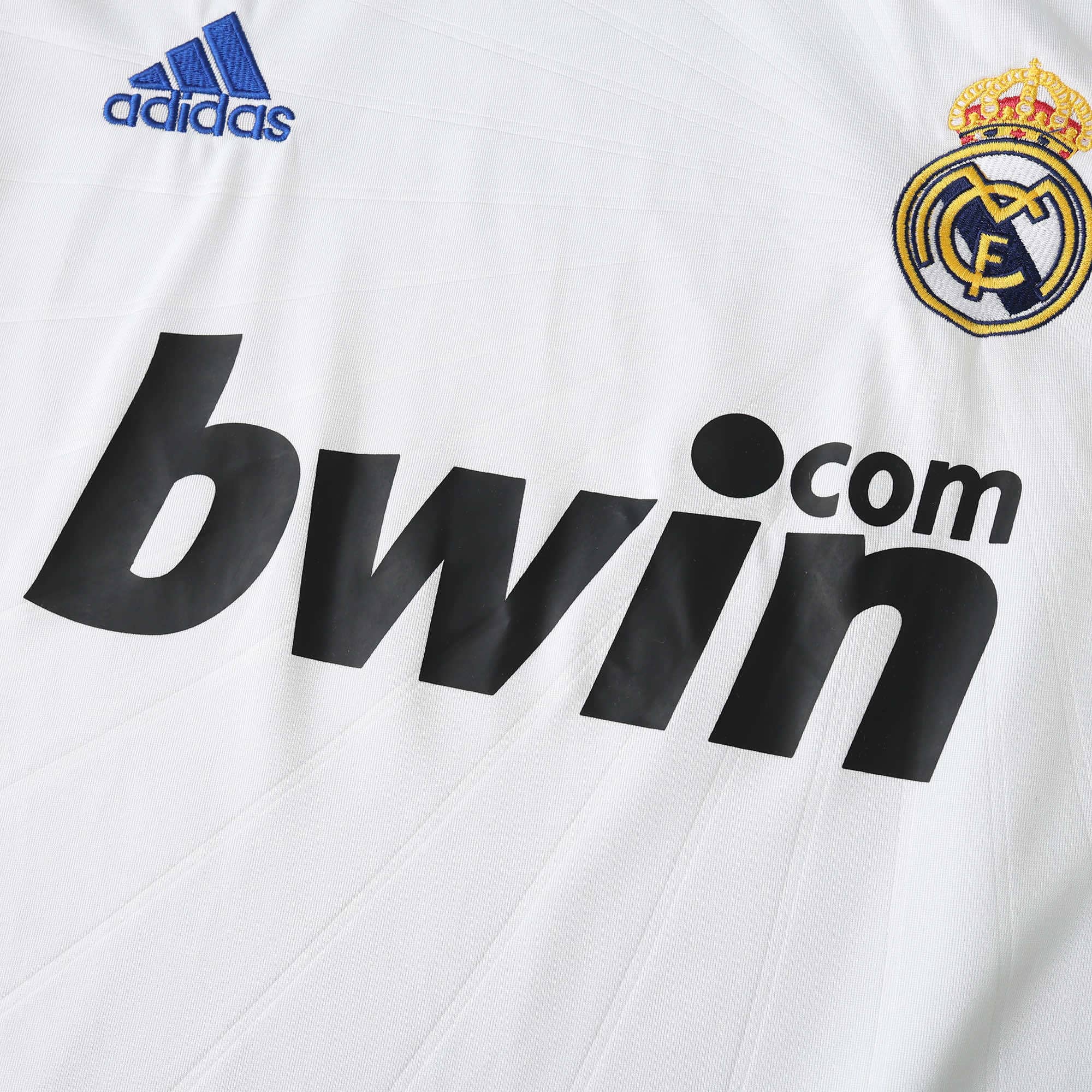 Camisola principal Real Madrid 2010/2011 - Ronaldo 7 - Versão adepto 8