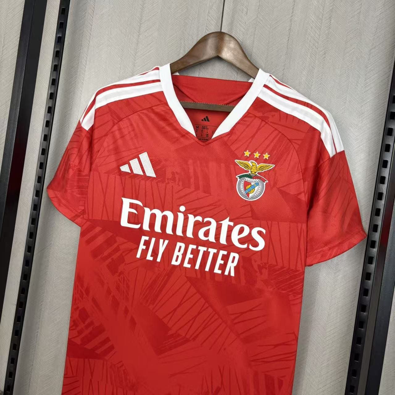 Camisola principal SL Benfica 26/27  - Schjelderup 21 - Versão adepto 7