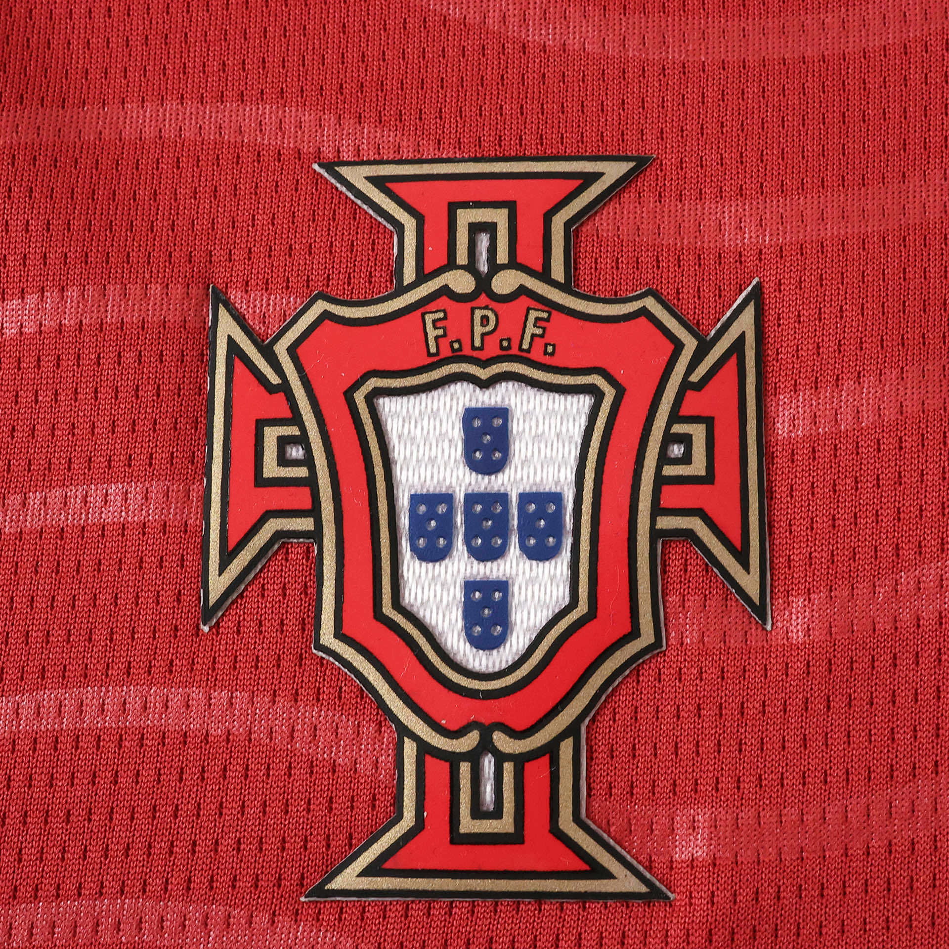 Camisola Principal Portugal 2026 Cropped 3