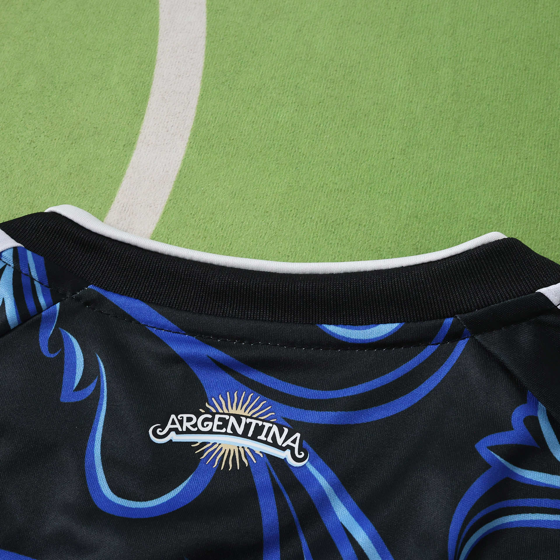 Camisola alternativa Argentina 2026 Cropped 7