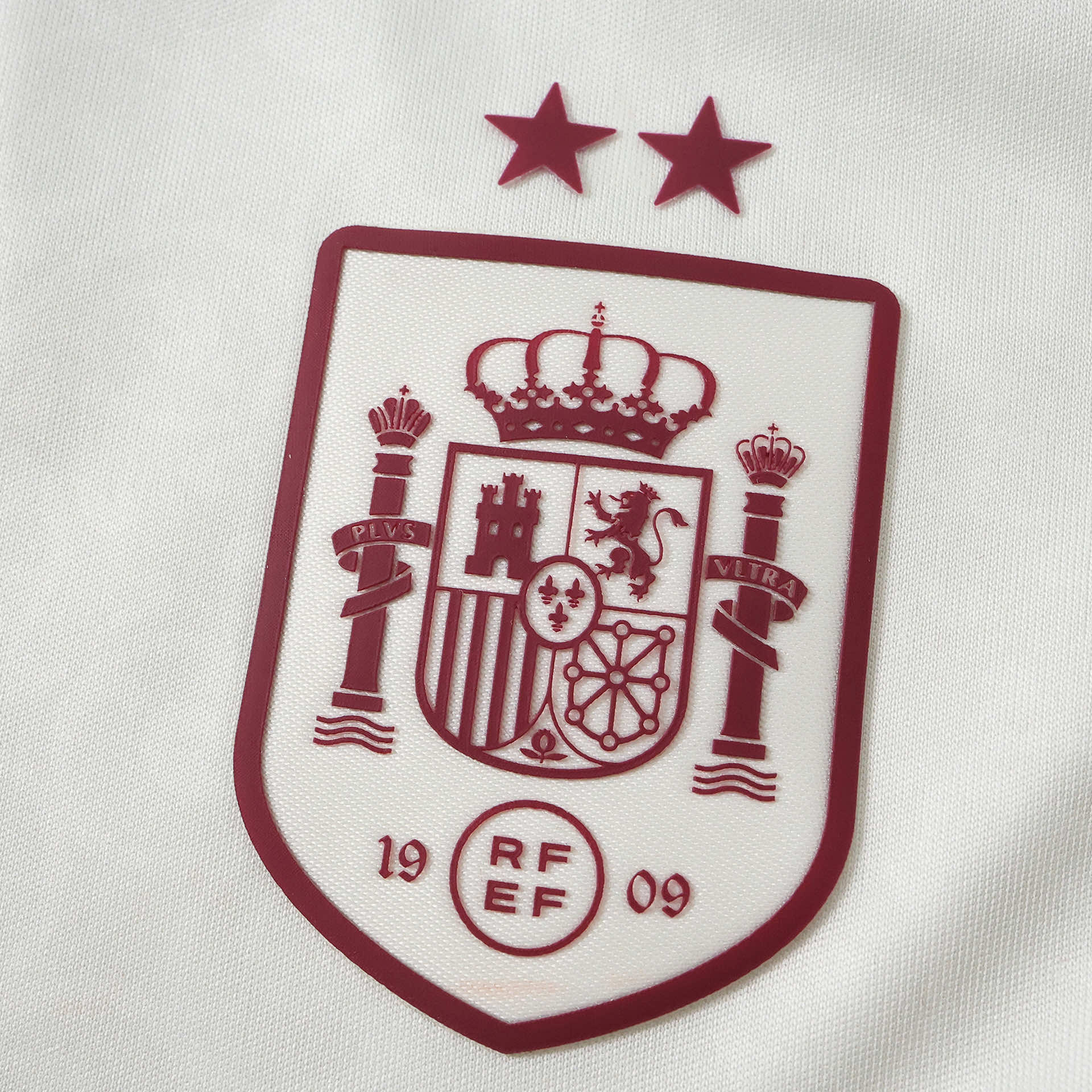 Camisola alternativa Espanha 2026 Cropped 4