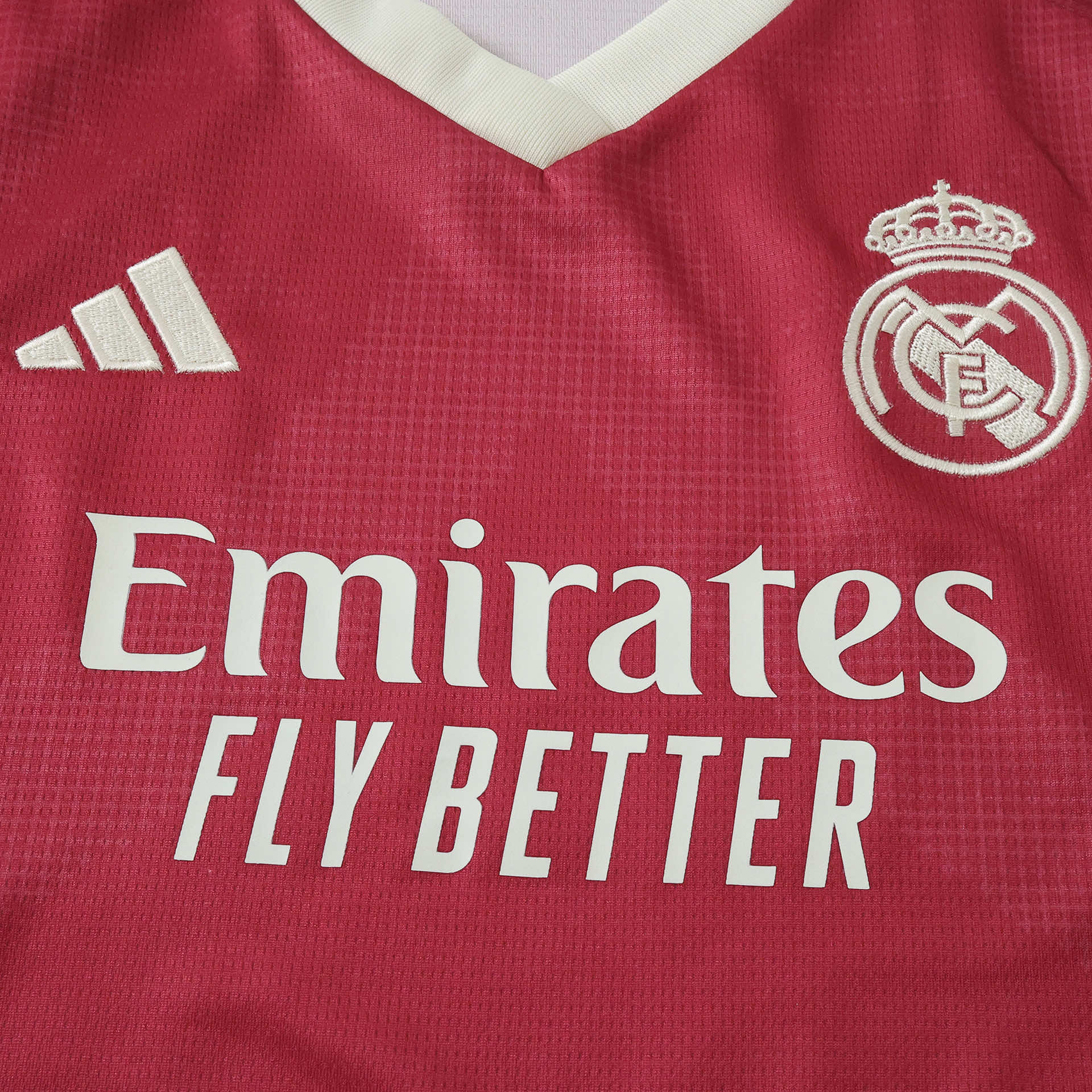 3ª Camisola Real Madrid 26/27 Cropped 5