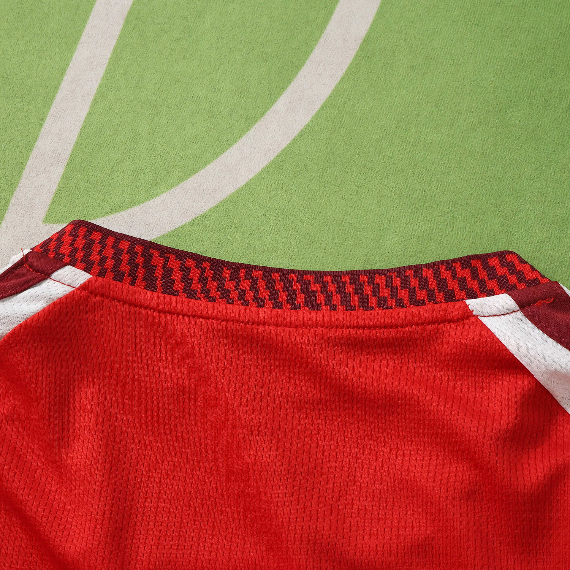 Camisola principal Arsenal 26/27 Cropped 8