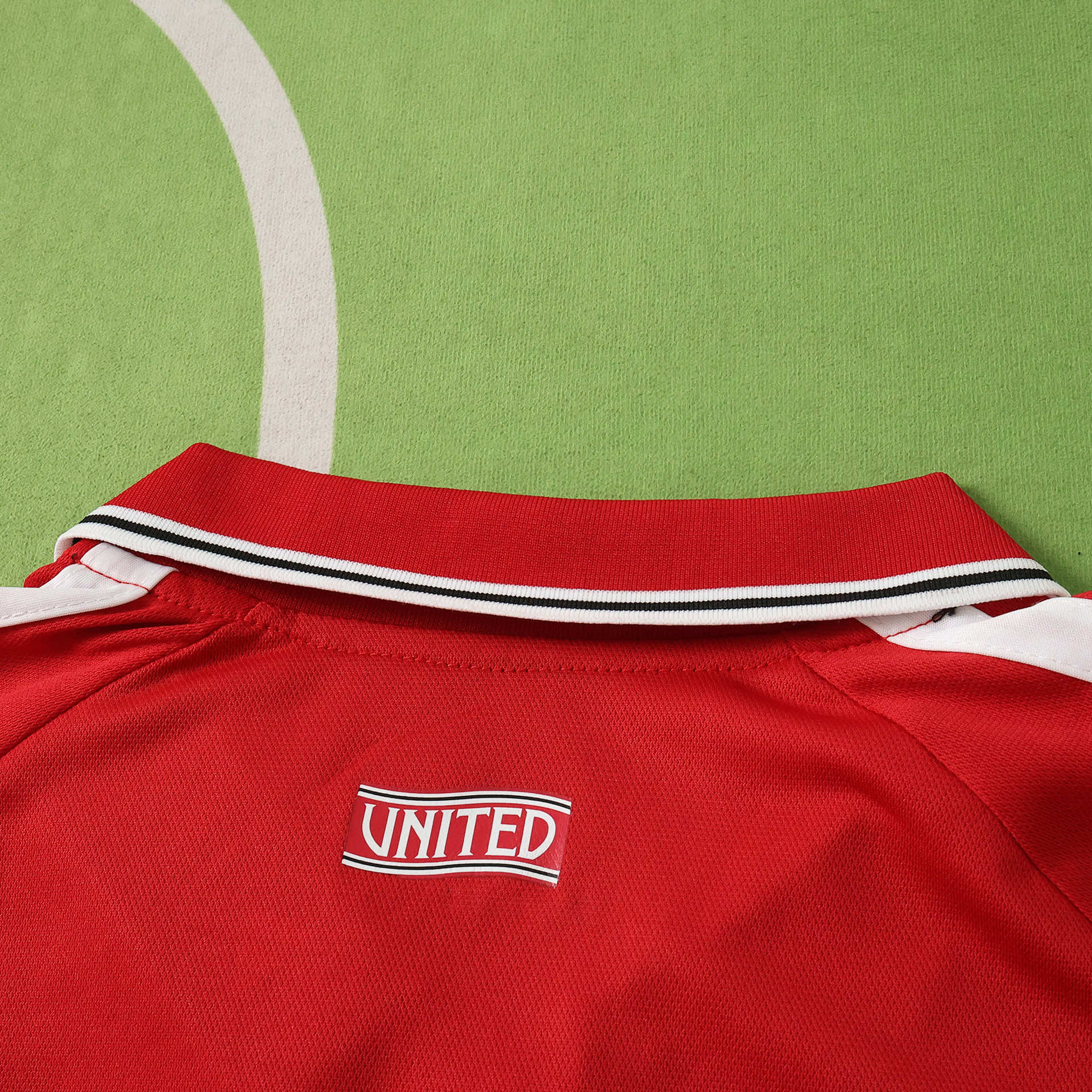 Camisola principal Manchester United 26/27 Cropped 8