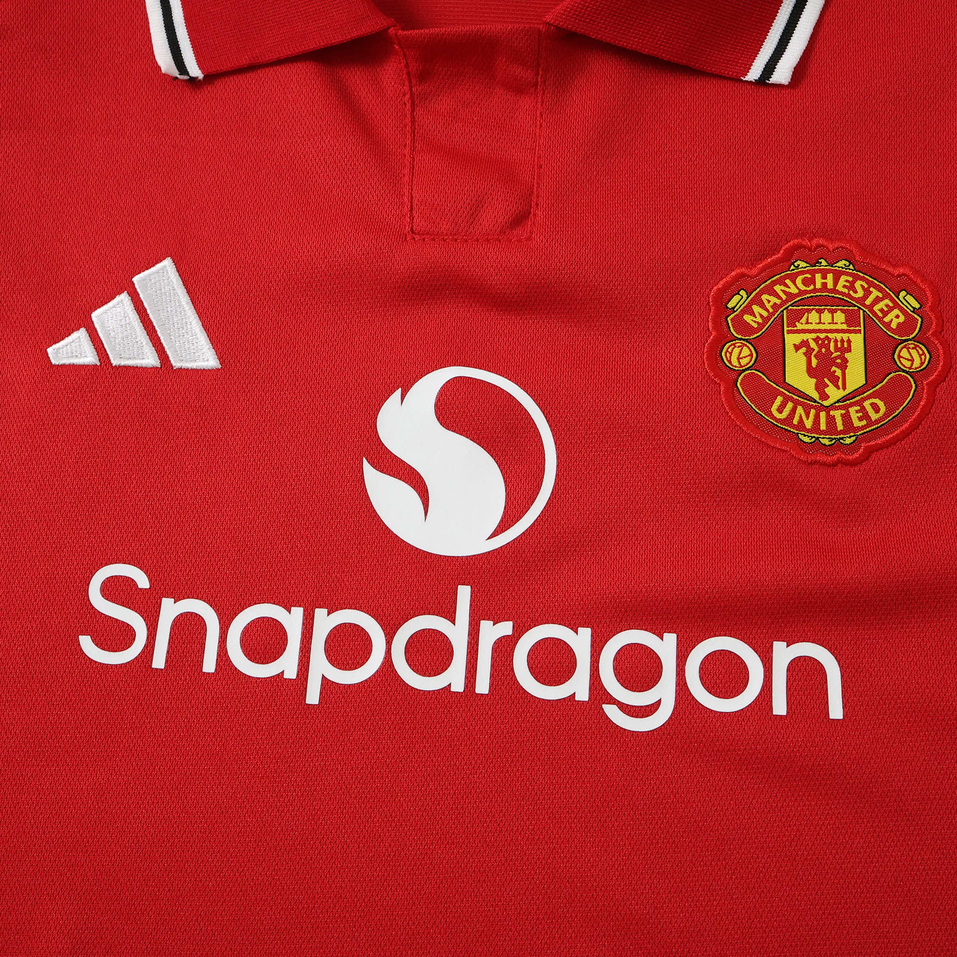 Camisola principal Manchester United 26/27 Cropped 6
