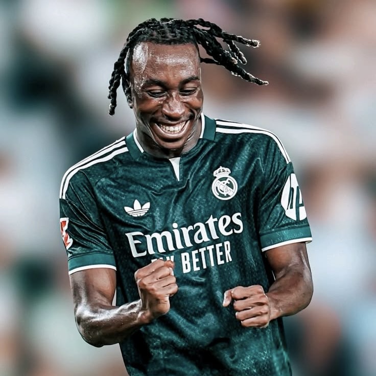 Camisola alternativa Real Madrid 26/27 - Yan Diomande 25 4