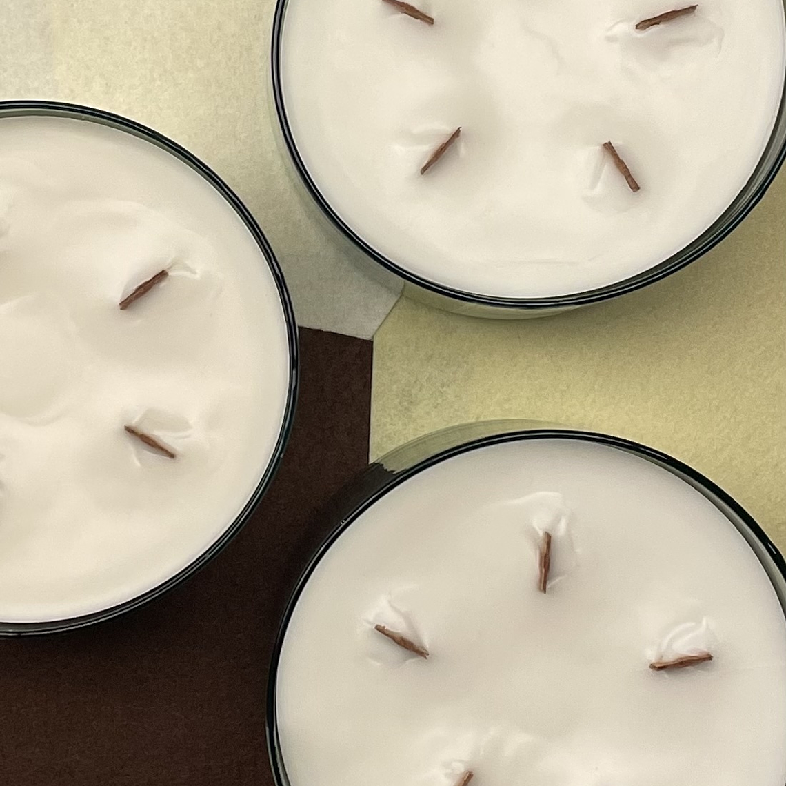 Vela Esencial The Grand N° 7 (49 oz)  6