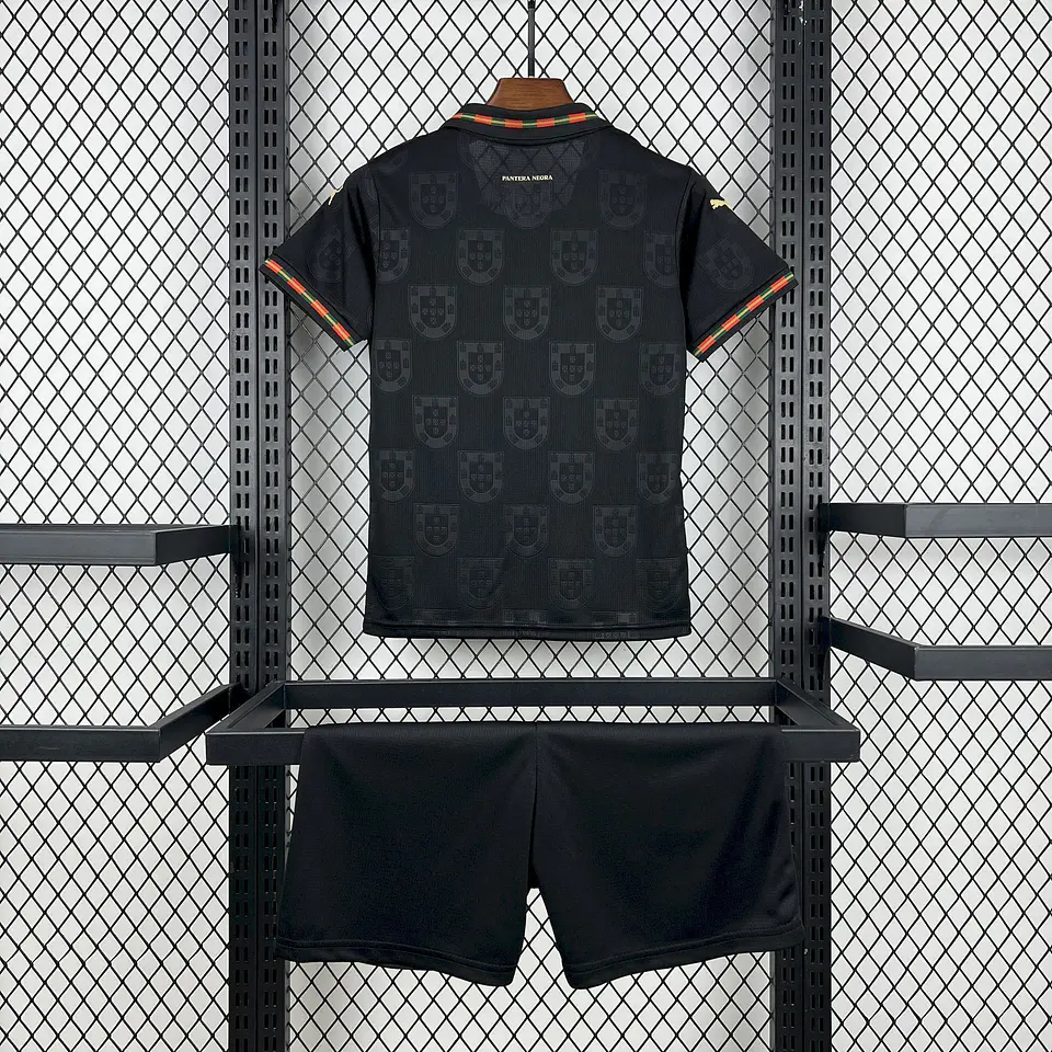 Kit Niños Portugal Pantera Negra  5