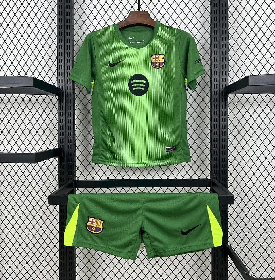 Kit Niños Barcelona GoalKeeper 2027 1