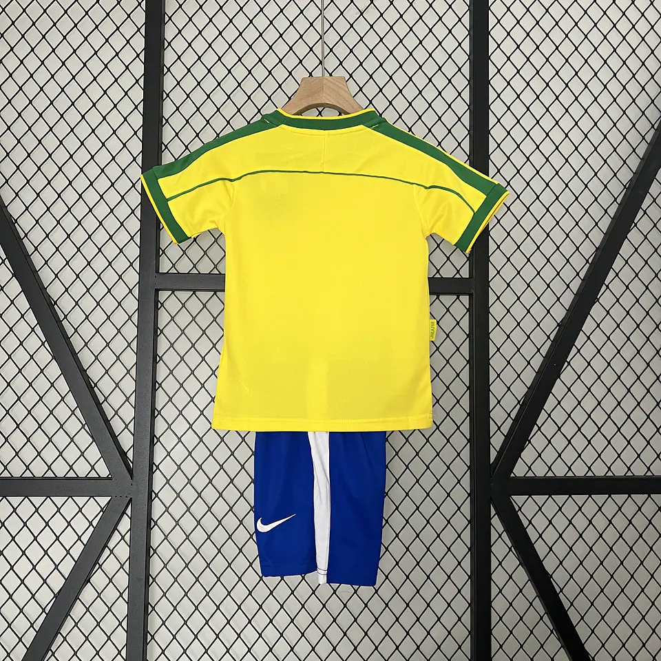 Kit Niños Brasil 1998 Retro  7