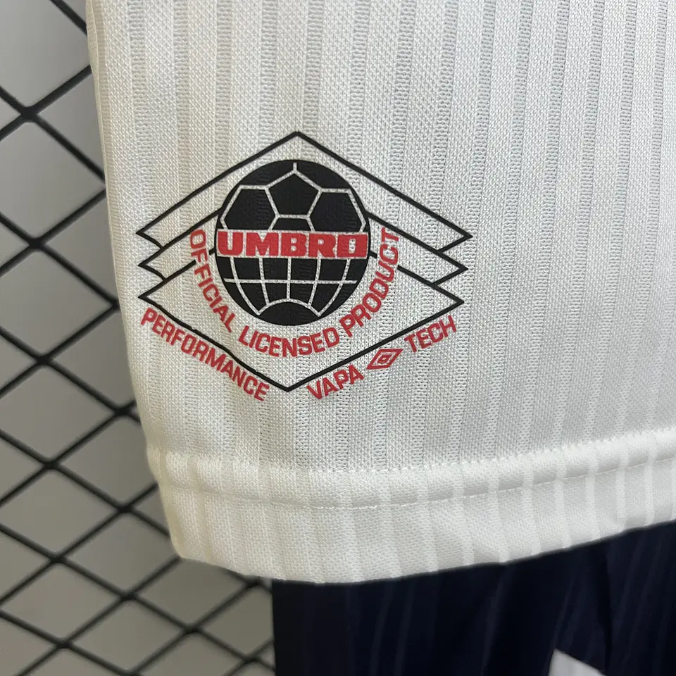 Kit Niños Inglaterra 1988 retro 7
