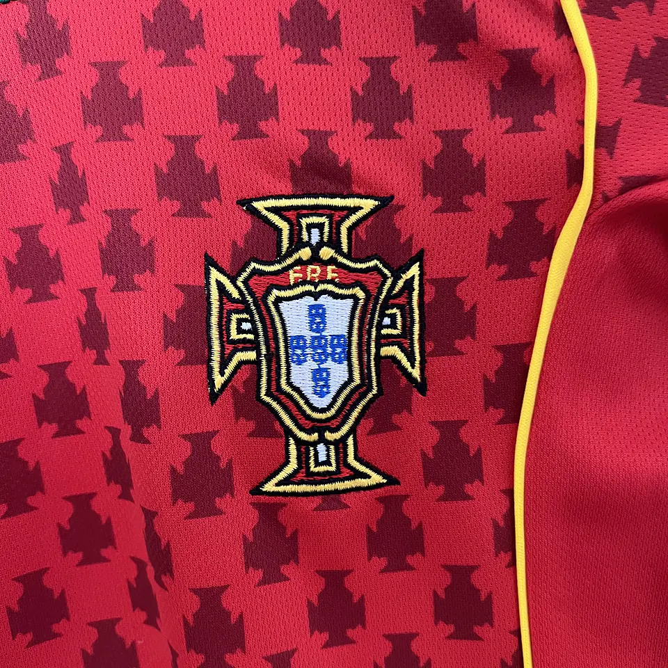 Kit Niños Portugal 2004 Retro  6