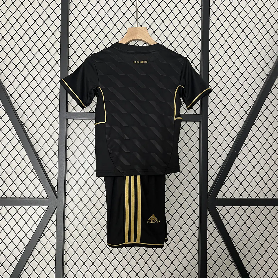 Kit Niños Real Madrid 2011 Retro 6