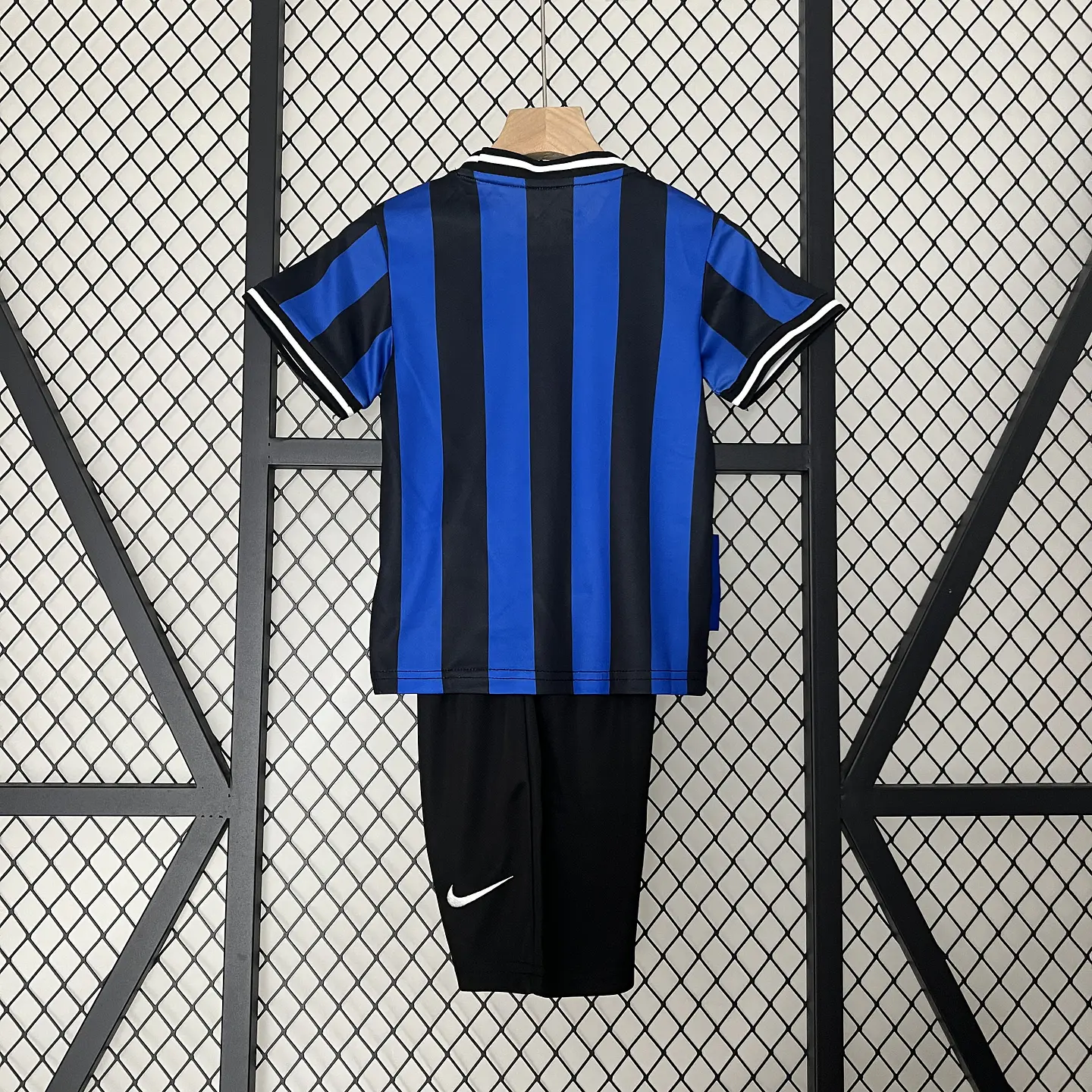 Kit Niños Inter de Milan 09/10 Retro  8