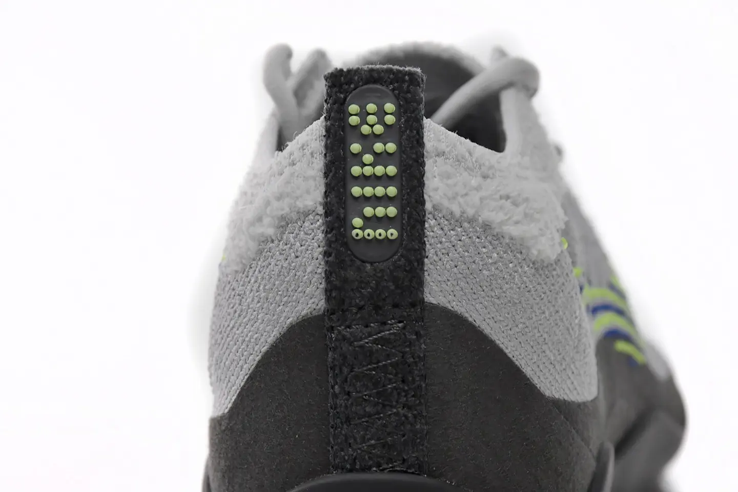 Nike Air Max Scorpions Fk Wolf Grey  3