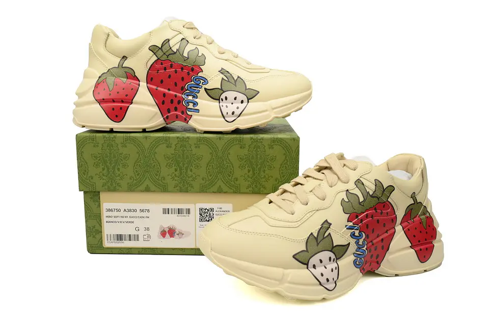 Gucci Rhyton “Strawberry” 6