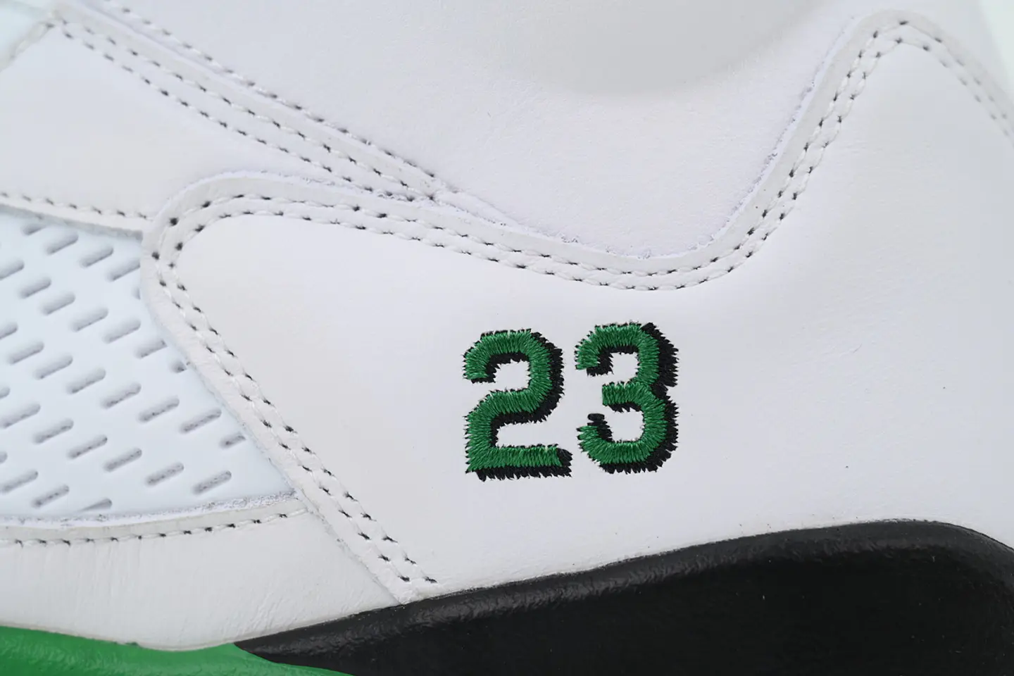 Nike Jordan 5 Retro Lucky Green  6