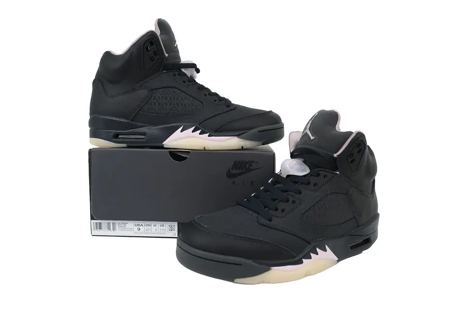 Nike Jordan 5 Retro Off Noir  1