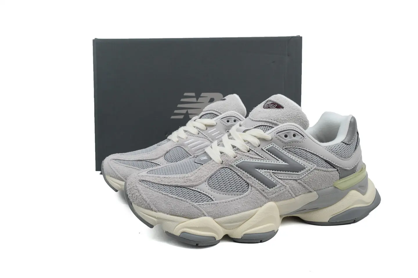 New Balance 9060 Luner New Year  4