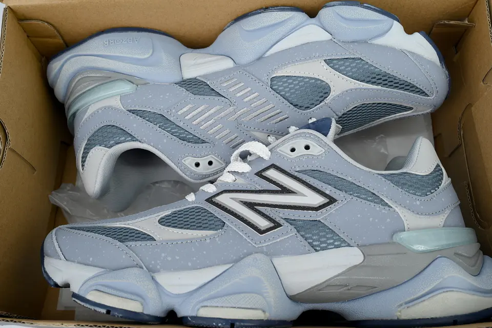 New Balance 9060 Moon Daze 6