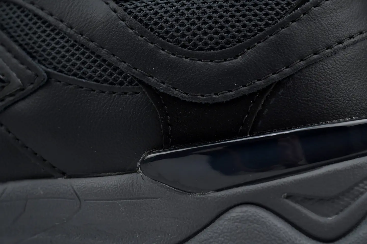 New Balance 9060 Triple Back Leather  6