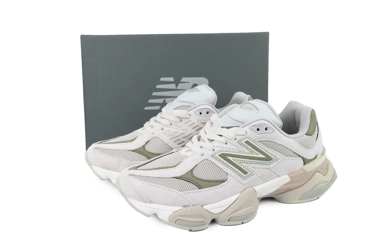 New Balance 9060 Grey Moonbeam 5
