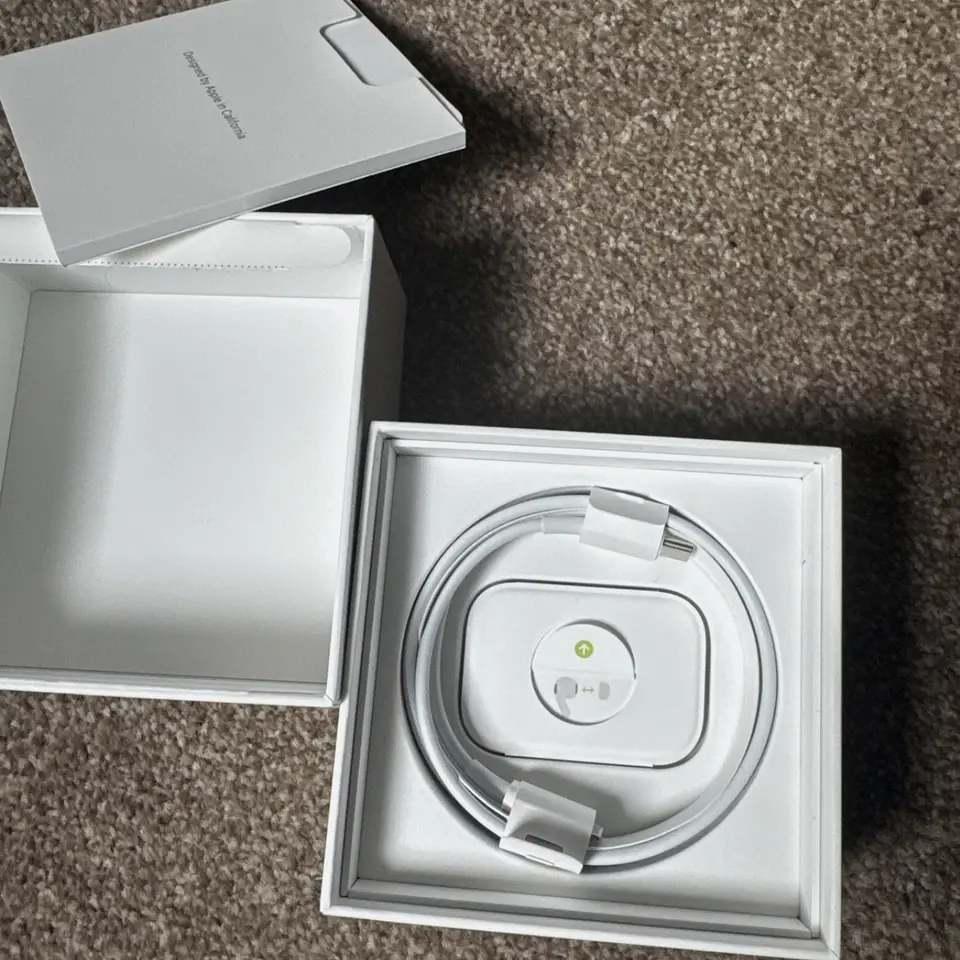 AirPods Pro Gen 2 2