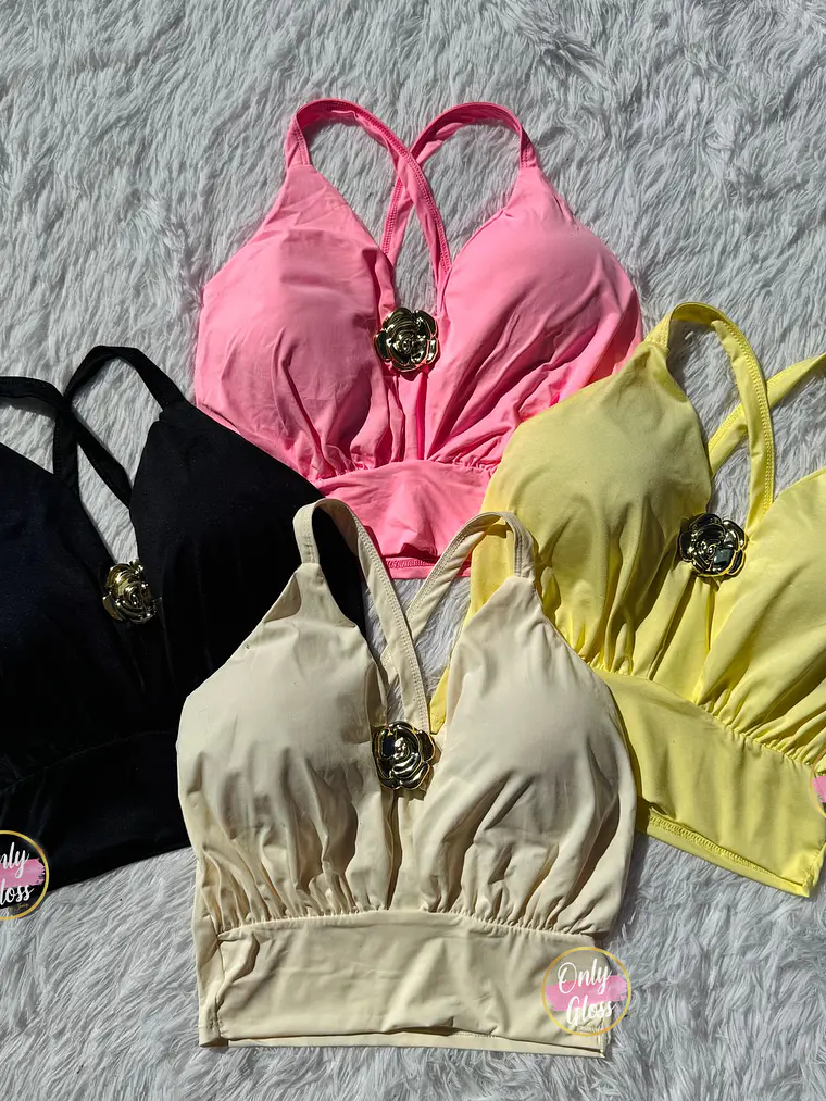 Crop de tirantes con Flor en medio 1