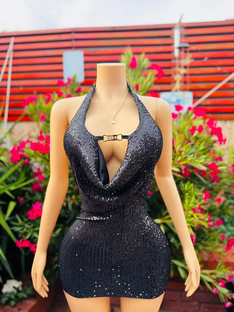 Vestido Año Nuevo 2026 Colección ONLYGLOSS.CL 1