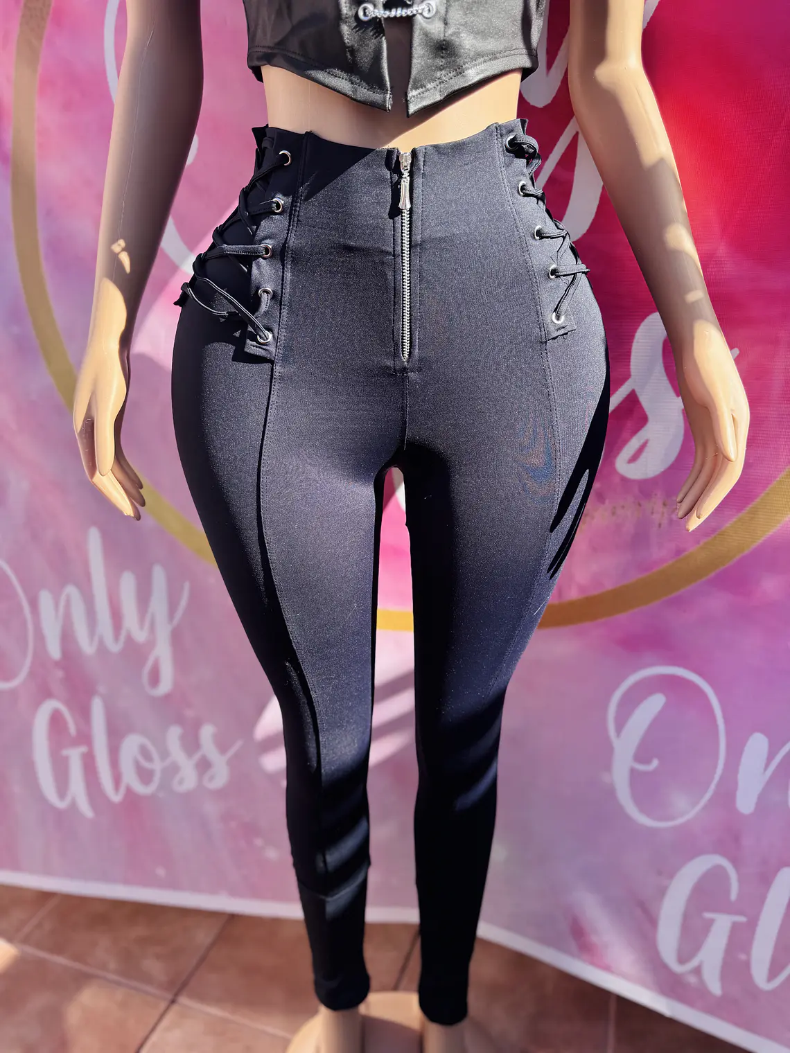 Calza Brasileña Leggins detalle Amarra al Lado 1