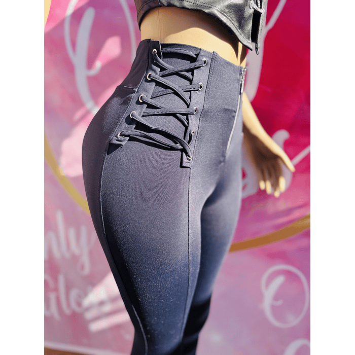 Calza Brasileña Leggins detalle Amarra al Lado 2